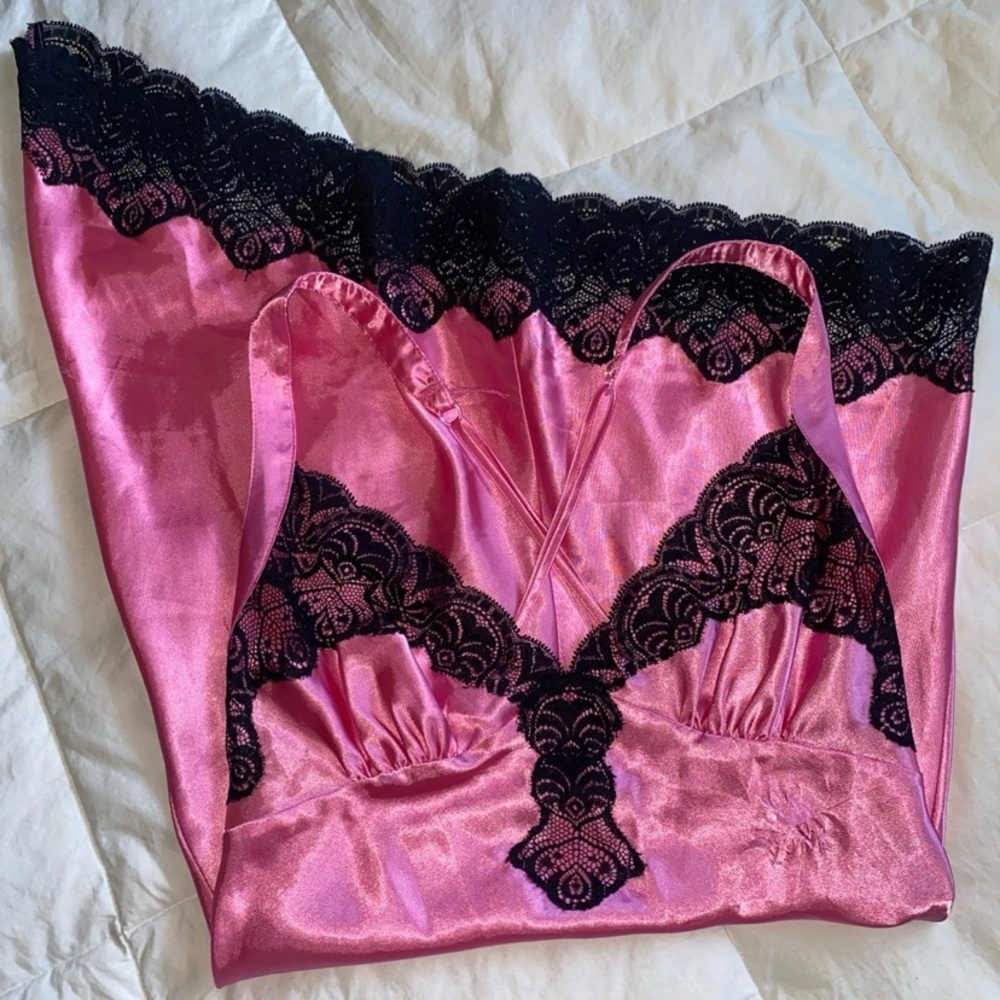 Frederick's of Hollywood Pink and Black Lace Chemise